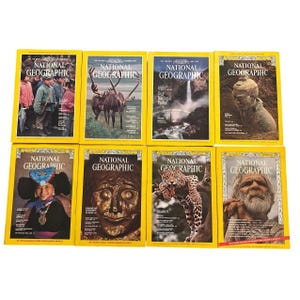 National Geographic Magazine, partia 8 egzemplarzy z lat 70. z mapami i wkładkami