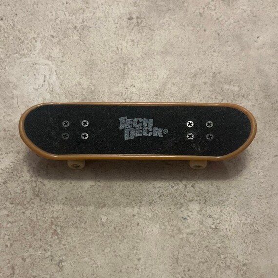 スケートボード Black Label Steve OlsonOlsonLtd.Checker Black Label 2003 Steve Olson Red Kross Land Shark Black