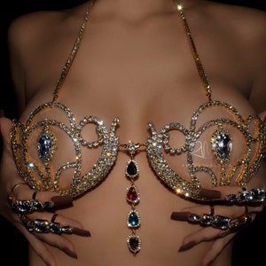 Burlesque Crystal Bra - reynamaldita