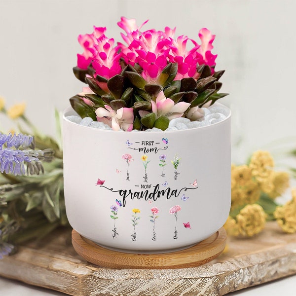 Personalized First Mom Now Grandma Plant Pot, Mom Kids Birth Month Flower Grandma Succulent Pot, Mother's Day Gift for Mimi Gardener