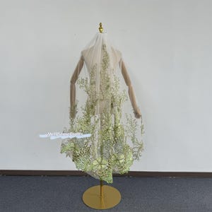 Green Plants Wedding Veil, Unique Bridal Veil, One Tier Comb Veil, Waltz Length Veil, Perfect For Forest Theme Weddings