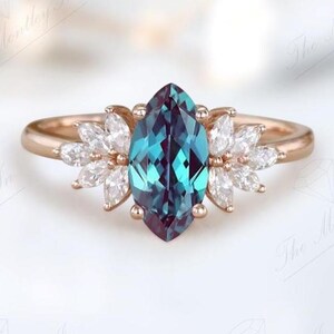 Vintage Alexandrite Engagement Ring For Women 14K Gold Alexandrite Cluster Bridal Promise Ring Marquise Cut Alexandrite Wedding Ring For Her