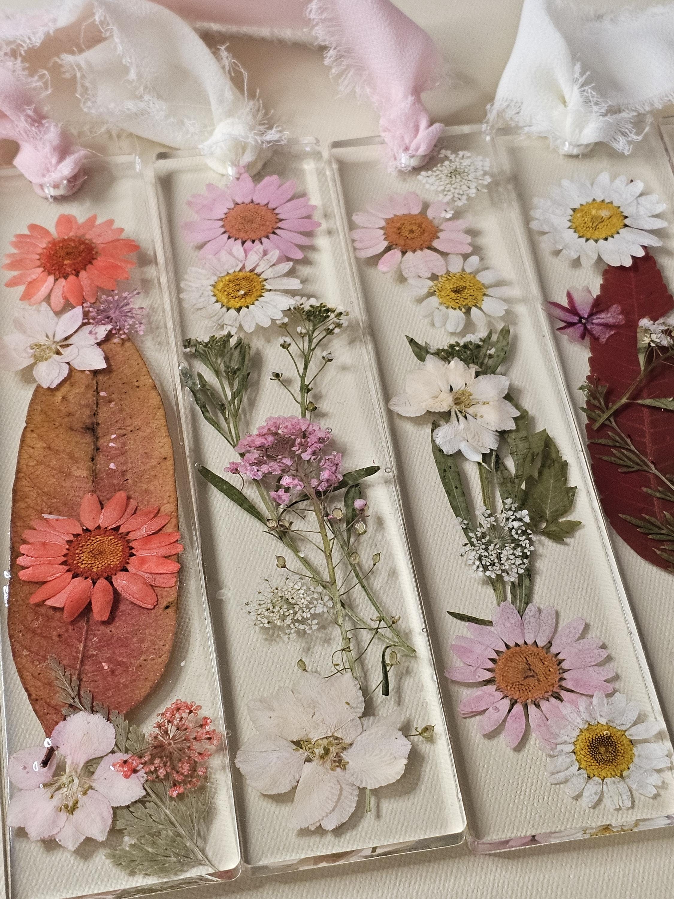Personalied Dry Pressed Flower bookmark Real Flower Resin bookmark Birthday Gift Handmade personalized Real Dry Flower bookmarks custom gift