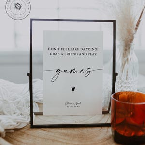 Don&#39;t Feel Like Dancing Play Games Hochzeitsschild, minimalistischer Hochzeitsspieltisch, Hochzeitsspielschild, bearbeitbare Canva-Vorlage, 5x7 8x10 A4 A5