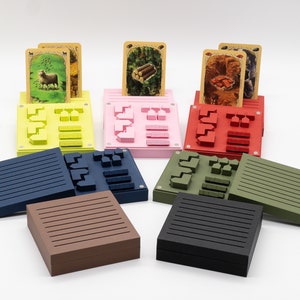 Catan Compatible Custom Piece Holder/Case WITH Matching Game Pieces | Magnetic | Card holder | 25 colors