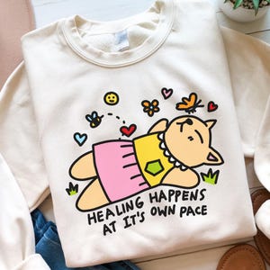 Healing Happens At It's eigener Pace SVG PNG Katze Selbstliebe Trendy Design Lustige psychische Gesundheit Doodle Aufkleber sCut Datei Cricut Silhouette Digital