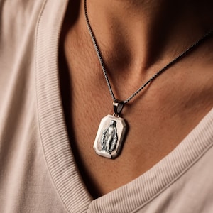 Personalisierte Jungfrau Maria Anhänger, Wunderbare Jungfrau Maria Mann Silber Anhänger, Massiv Silber Religiöse Unisex Anhänger, Frohe Ostern Tag