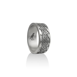 Polynesian Ring, Maori Art Mens Ring in Sterling Silver, Tribal Ethnic Cultural Ring, Hawaiian Wedding Ring For Men, Indigenous Jewelry