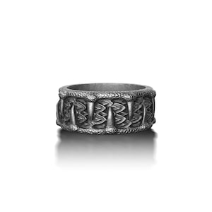 Unique Serpent Teeth Mens Band Ring in Silver, Serpent Skin Promise Ring For Him, Gothic Ring For Boyfriend, Goth Engagement Ring, For Him