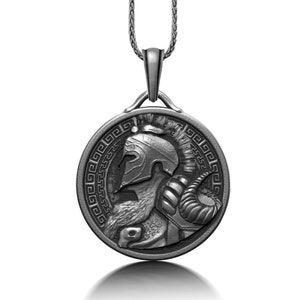 Greek Spartan Warrior With Helmet Necklace For Men in Sterling Silver, Men&#39;s Warrior Pendant, Leonidas Pendant, Husband Gift Neckalce, Gifts