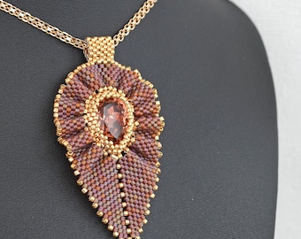 WAVY TEARDROP Anhänger Perlenanleitung, Peyote perlenmuster, Crystal Pear Fancy Stone und Delica rocailles perlen