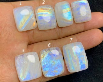 Moonstone, Labradorite