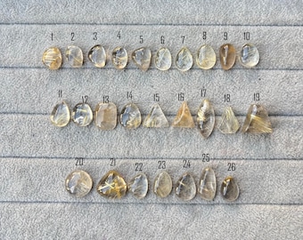 Cabochon di quarzo rutilato dorato naturale, pietra preziosa di prima qualità, pietra preziosa di forma mista Cabochon di quarzo rutilato dorato naturale