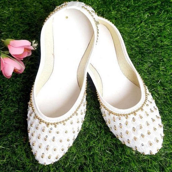 White formal shoes Embellished Ballet Flat Shoes white Jutis white Slip Ons Mojari white Khussa red bridal shoes for women for gift her