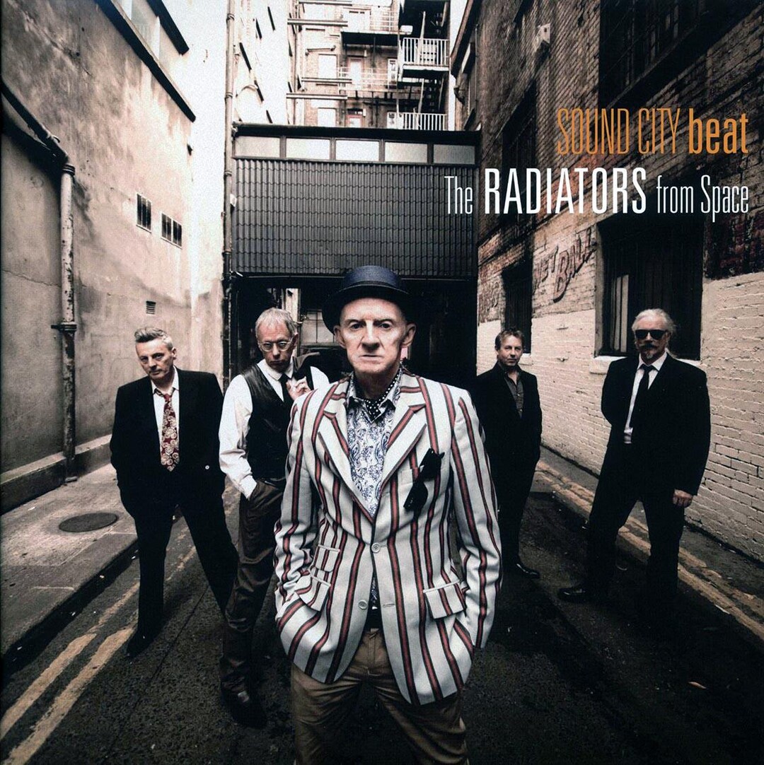 西LP Radiators From Space Studio Demos 1977 And More BEAT82 Beat Generation /00260 Amazon.com: Studio Demos 1977 & More: CDs & Vinyl