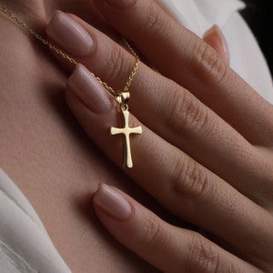14K Gold Cross Necklace, Minimalist Bright Cross Necklace, Gold Cross Pendant, Christian Jewelry, Mothers Day Gift For Grandma, Gift For Her, Daughter, Sister, Woman, Mother, Grandma, Wife Gifts, Christian Gifts, Religion, Baptism, Church Gifts