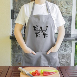 Personalized Name Apron, Custom Apron, Apron for Women, Apron for Men, Baking Apron, Kids Apron, Kitchen Apron, Chef Apron, Apron Gift