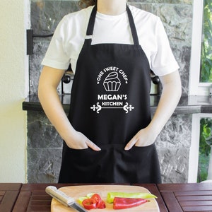 Personalized Apron, Custom Apron, Name Apron, Cooking Apron, Baking Apron, Kitchen Apron, Chef Apron, Women Apron, Mom Apron, Apron Gift