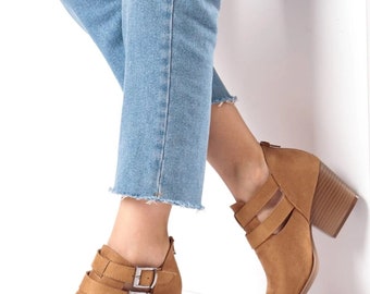 Women's Double Buckle Back Zipper Heeled Shoes Brown Pointed Toe Suede Summer Shoes
