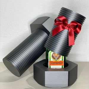 Riesige Schraube Geschenkbox Dekoobjekt personalisiert 3D-Druck Geschenk für Männer Vatertag Geburtstag JGA Hochzeit Bild 1