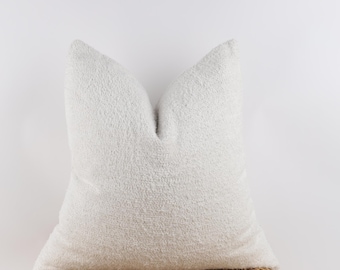 White Boucle Pillow Cover: Shaggy Velvet Textured Cushion