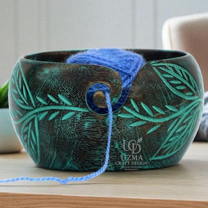 Fractal Burn Yarn Bowl: Rosewood Knitting Bowl with Crochet Hook Set