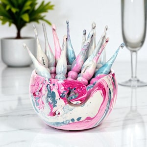 Hydro Dipped Crochet Hook Set with Yarn Bowl: Artistic Wood & Resin