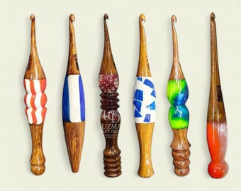 Handcrafted Wooden Crochet Hook Set: Ergonomic Resin Inlay, Artisan Gift