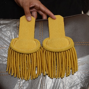 Golden Military Officer Epaulettes: British Napoleonic Uniform Shoulder Boards
