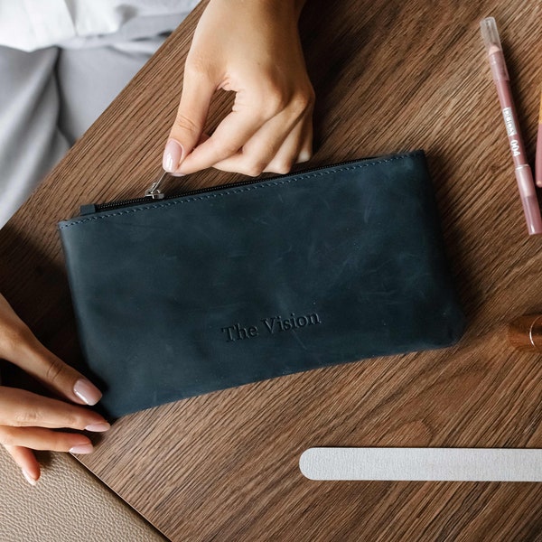 Handmade customizable leather pouch by THEVISION