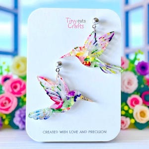 Boucles d'oreilles colibri aquarelle : pendentifs oiseau en acrylique, hypoallergéniques