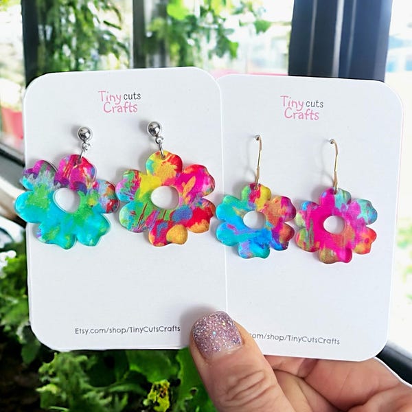 Boho Floral Acrylic Earrings: Colorful Groovy Flower Jewelry