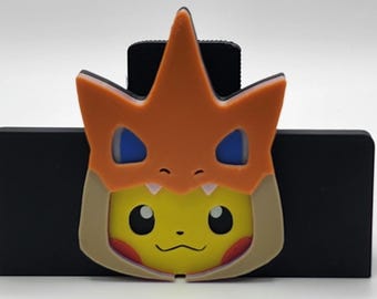 Poncho Pikachu Charizard Adjustable Card Stand