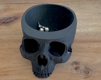 Low Poly Skull Ring Dish - 3D Printed Jewelry Dish, Goth or Halloween Decor
