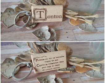 "Tonton" key ring and its definition - in wood - Gift - Birthday - Unique and original