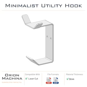 Puede incluir: Un gancho utilitario minimalista de material gris claro. Tiene una parte trasera rectangular con dos orificios de montaje y dos brazos angulados. El texto "MINIMALIST UTILITY HOOK" está en la parte superior. El grosor del material es de 3 mm.