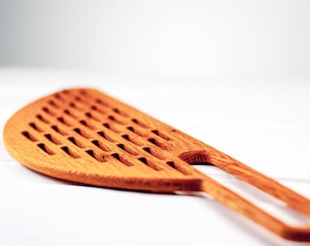 Solid Oak Kitchen Strainer/Colander | Wooden Hand Held Colander | Kitchenware | Eco Cooking Utensil | Sustainable | Handmade