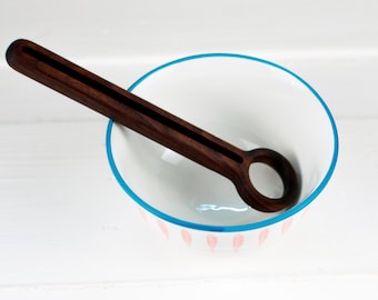 Minimalist Mini Wooden Whisk | Dough Mixing Whisk | Handmade | Kitchenware | Oak or Walnut Whisk | Solid Wood | Sourdough | Baking | Mixer
