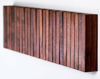 Strakke houten pianokapstok | Pianotoetsen | Wandkapstok | Eiken/walnoot massieve haken | Moderne stijlvolle organisator | Minimalistisch naar beneden klappen