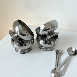 Mid Century Dessert Bowls by MERIDIONAL | Set of 4 | Stainless Steel Inox Silver Ice Cream Bowls with Spoons | Made in Brazil