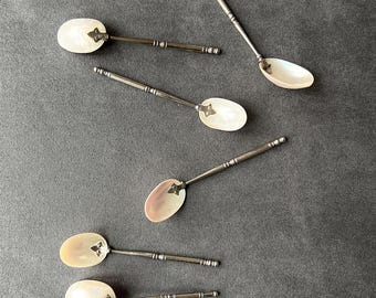 Antique Mother-of-Pearl Caviar Serving Spoon | Handmade Shell Spoon with Silver Handle | Vintage Caviar & Dessert Utensil