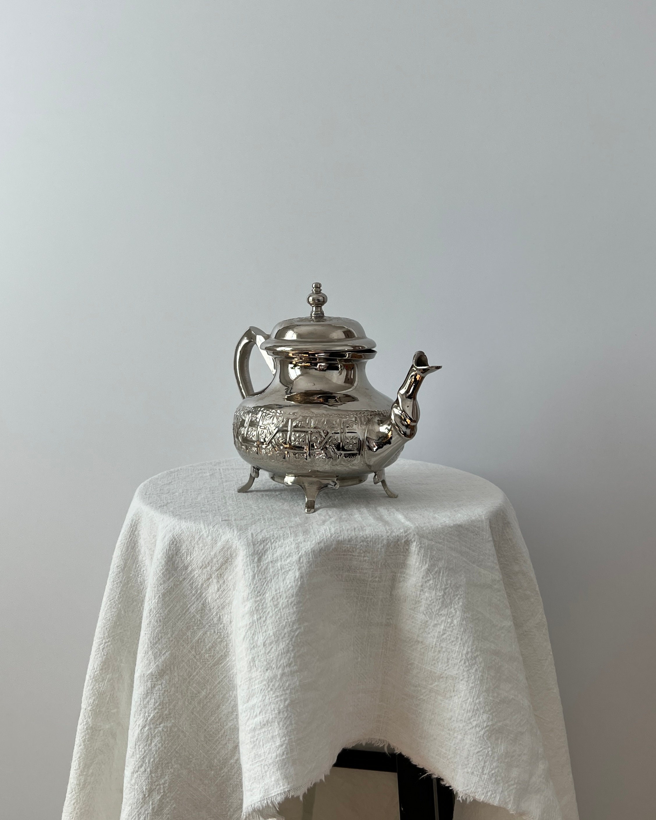 Vintage Moroccan Silver Teapot Diamant Blanc Made in Morocco Engraved Moroccan Teapot Handmade