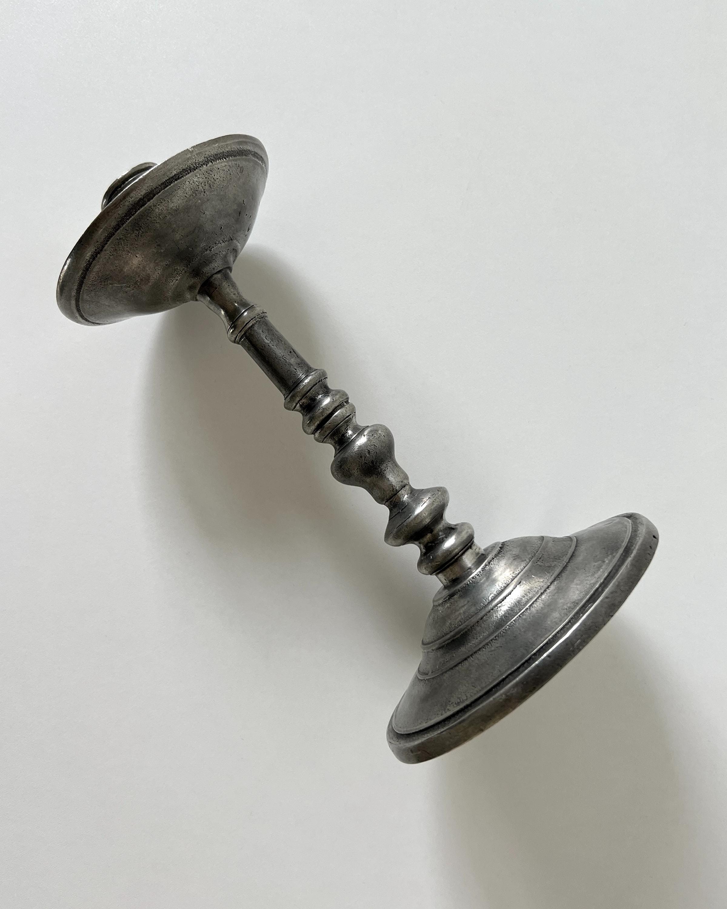 Bougeoir Ancien En étain – Style Français Classique – XXème Siècle – Vintage