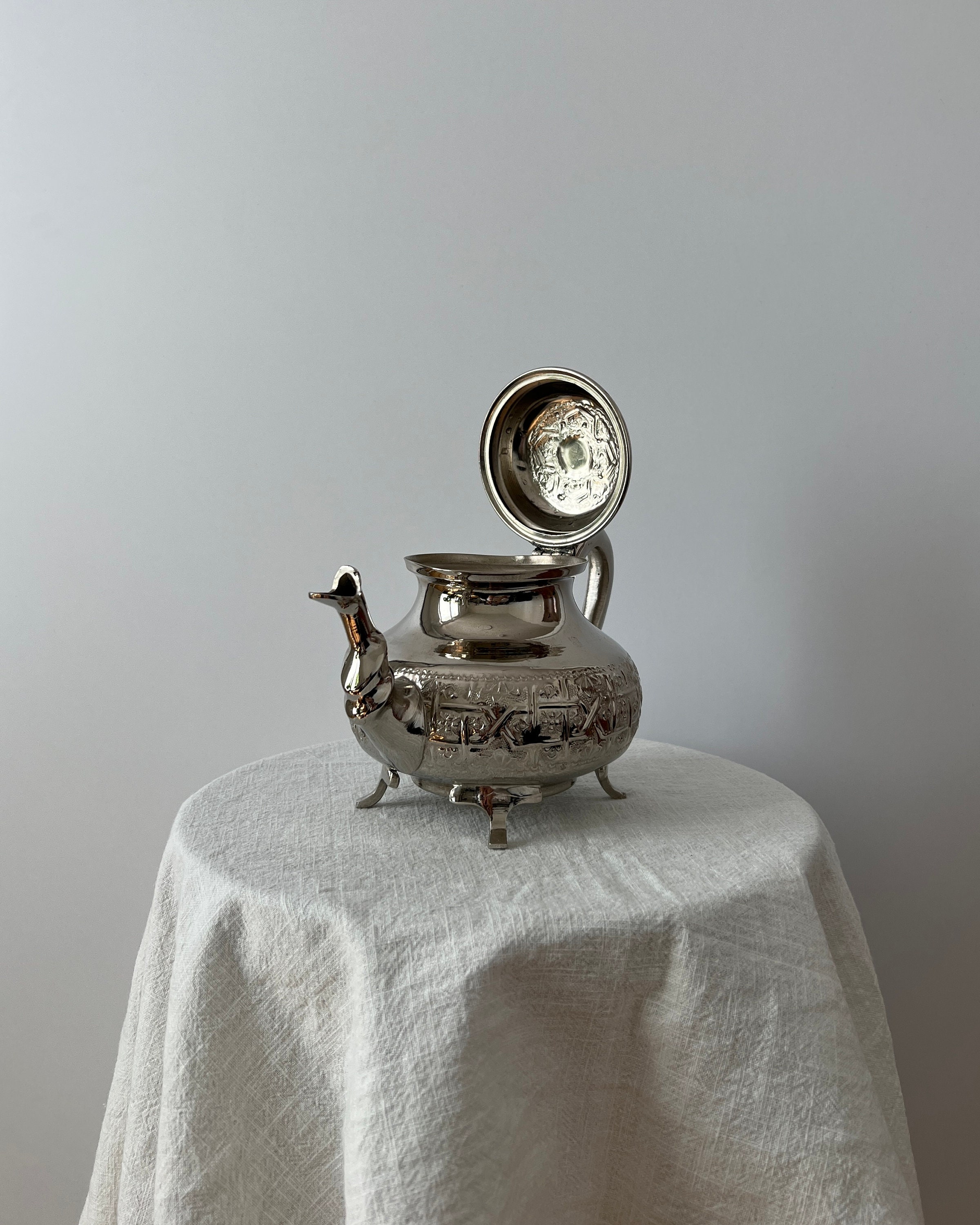 Vintage Moroccan Silver Teapot Diamant Blanc Made in Morocco Engraved Moroccan Teapot Handmade