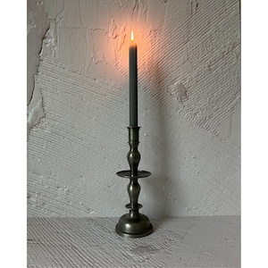 Candelabro KDM de peltre de Royal Holland: candelabro alto de metal estilo vintage de mediados de siglo, fabricado en Portugal, años 70