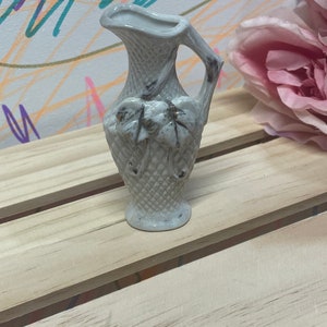 Vintage Japan small vase
