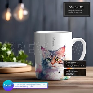 Puede incluir: Taza de cer&aacute;mica blanca con una ilustraci&oacute;n de acuarela de un gato con ojos verdes y amarillos. La taza tiene un asa y el texto "PrintStarXS" est&aacute; impreso en el lateral.
