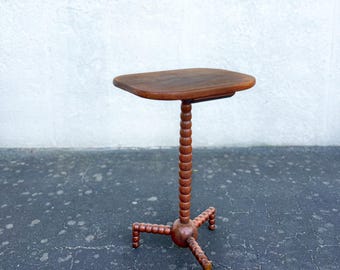 Small Antique Bobbin Leg Beverage Table or Side Table
