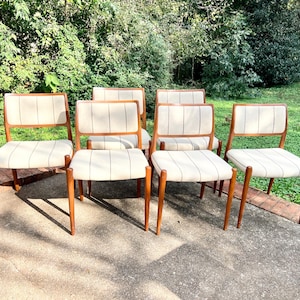 Six Niels Moller Mid Century Modern Teak Model 80 Dining Chairs