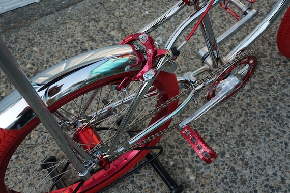 Resto Mod Schwinn Stingray Tribute 1980's BMX Bicycle - Etsy Resto Mod Schwinn Stingray Tribute 1980's BMX Bicycle - Etsy